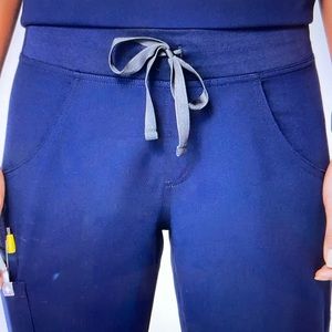 Figs navy Kade cargo scrubs